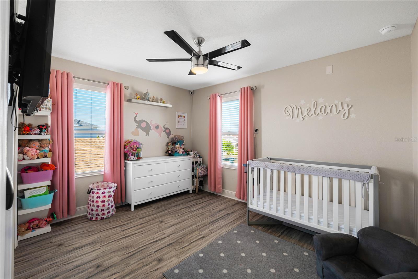 Image 16 of 42 For 10645 Laguna Plains Drive