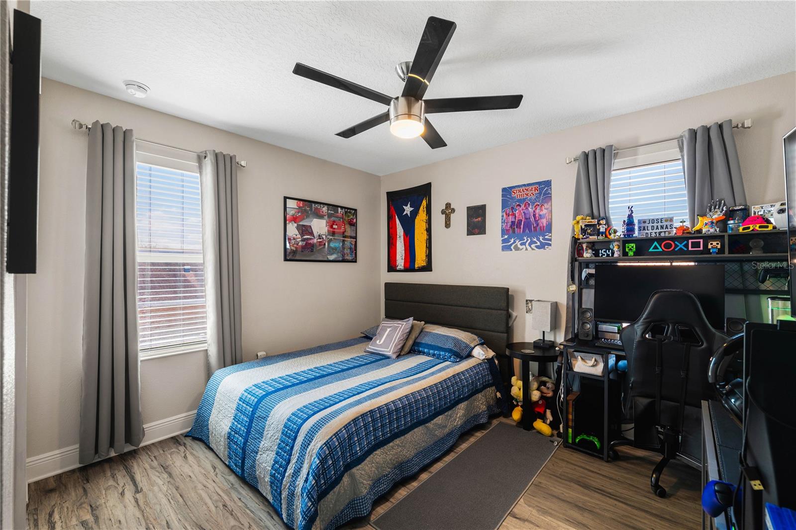 Image 20 of 42 For 10645 Laguna Plains Drive