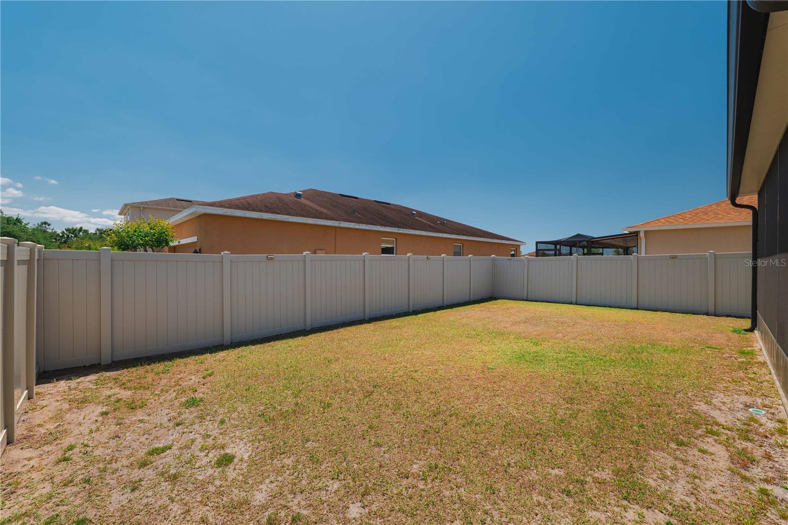 Image 29 of 42 For 10645 Laguna Plains Drive