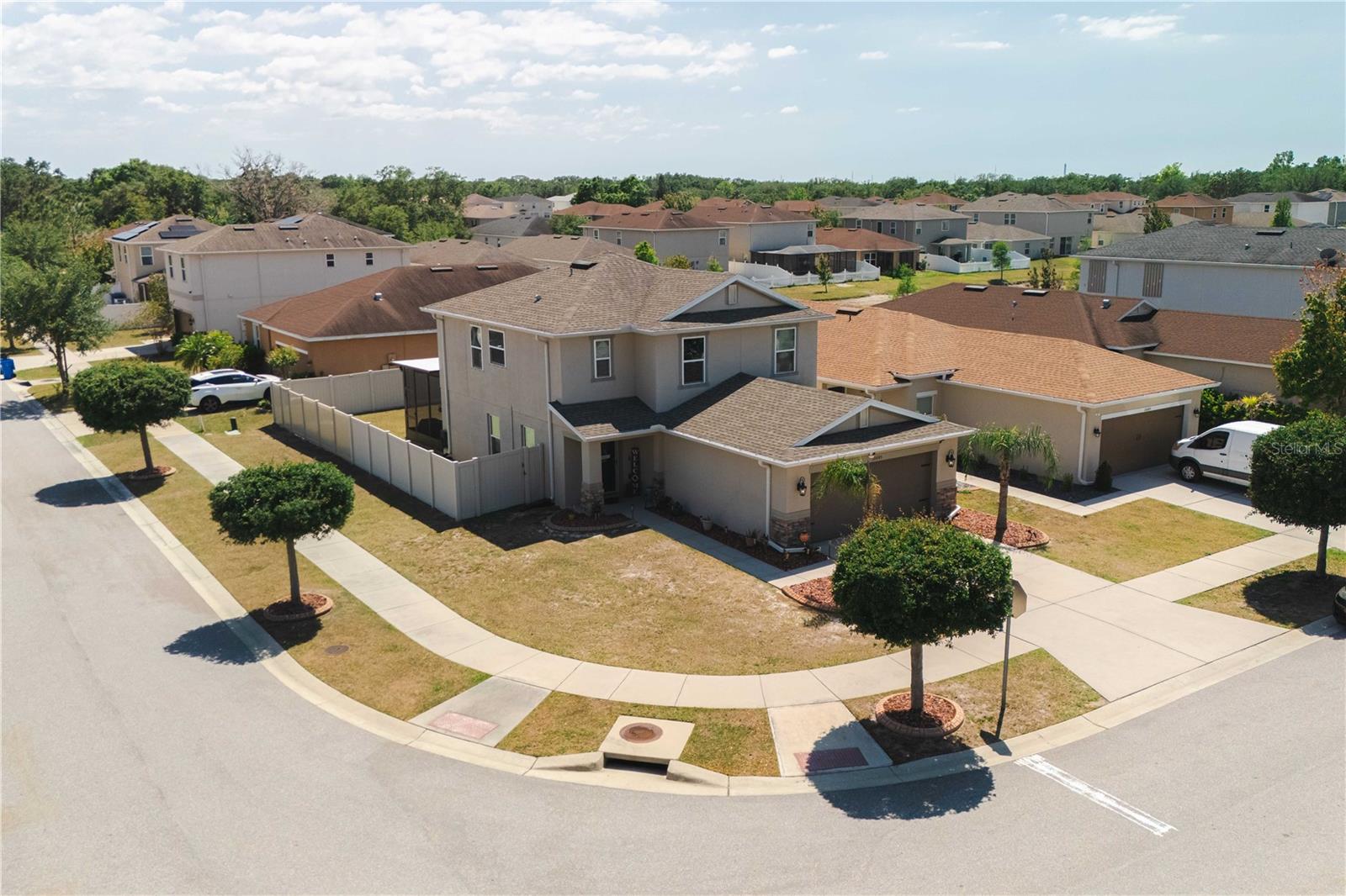 Image 31 of 42 For 10645 Laguna Plains Drive