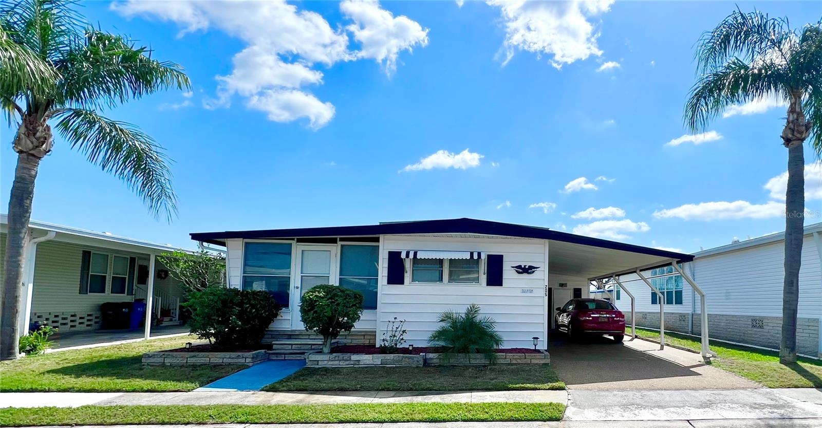 Image 2 of 43 For 1100 Belcher Road S 205