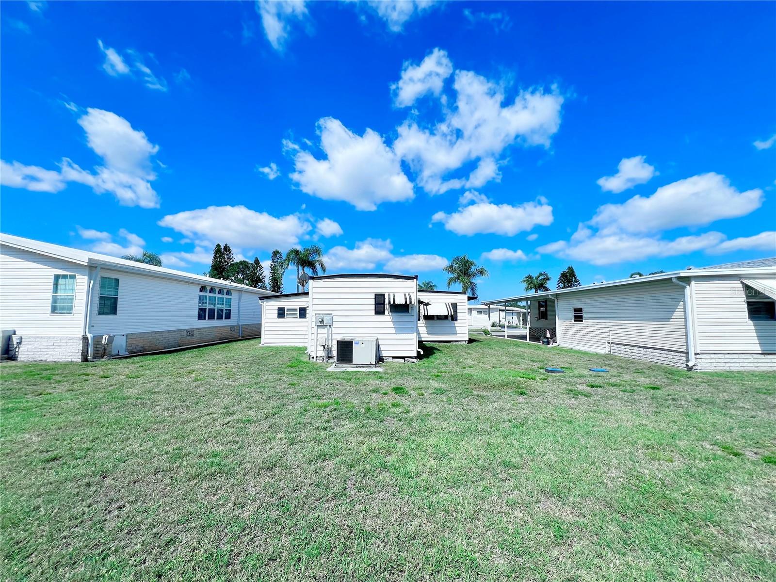 Image 7 of 43 For 1100 Belcher Road S 205