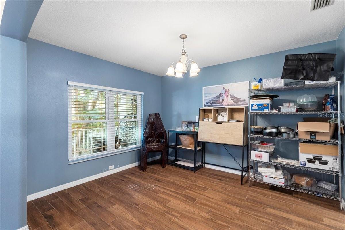 Image 11 of 24 For 6230 Gannetdale Drive