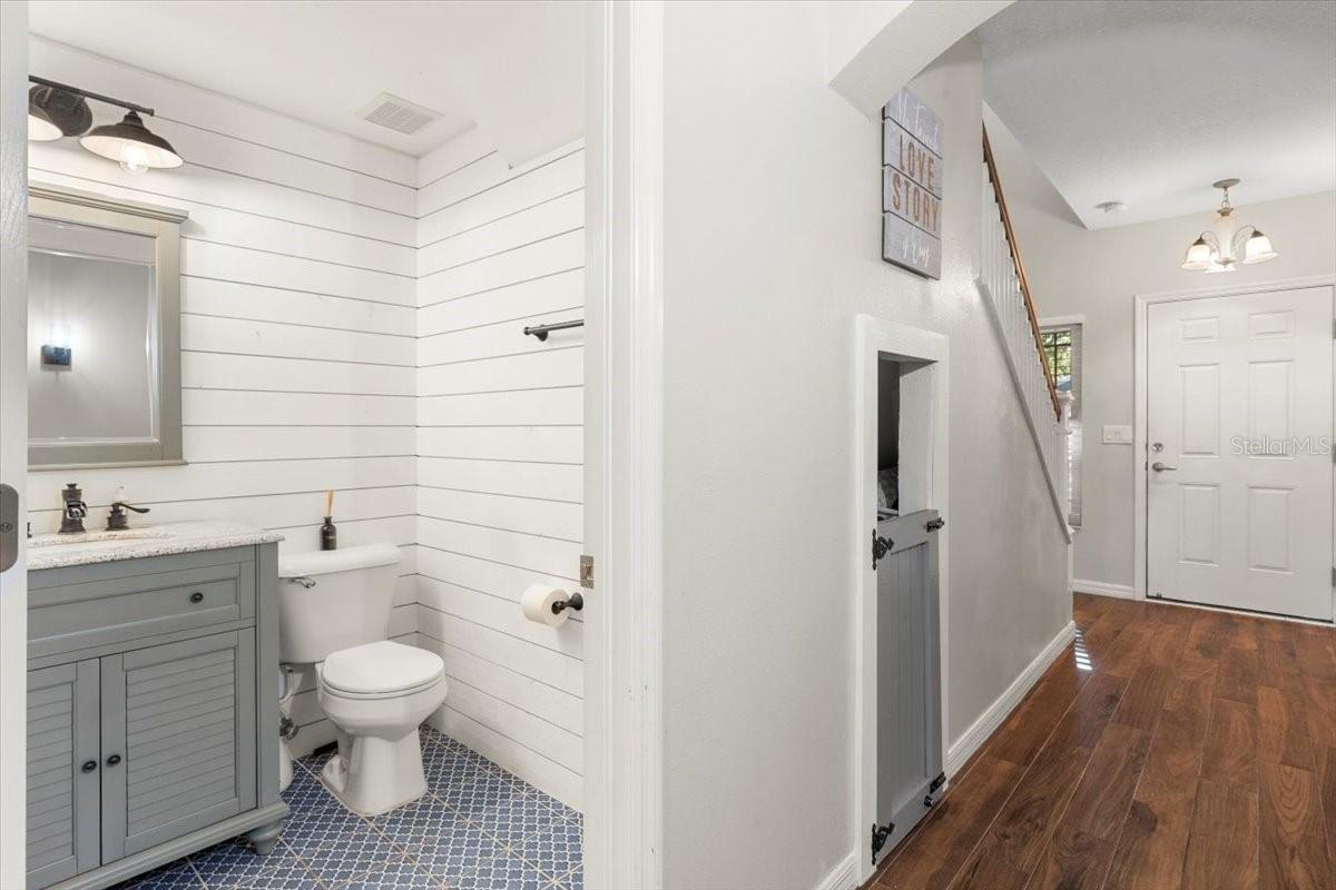 Image 9 of 24 For 6230 Gannetdale Drive