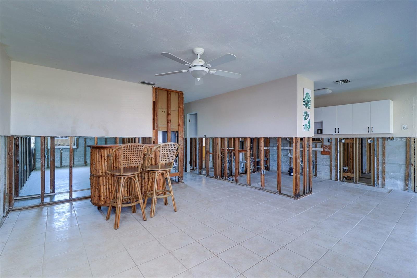 Image 11 of 28 For 763 182nd Avenue E