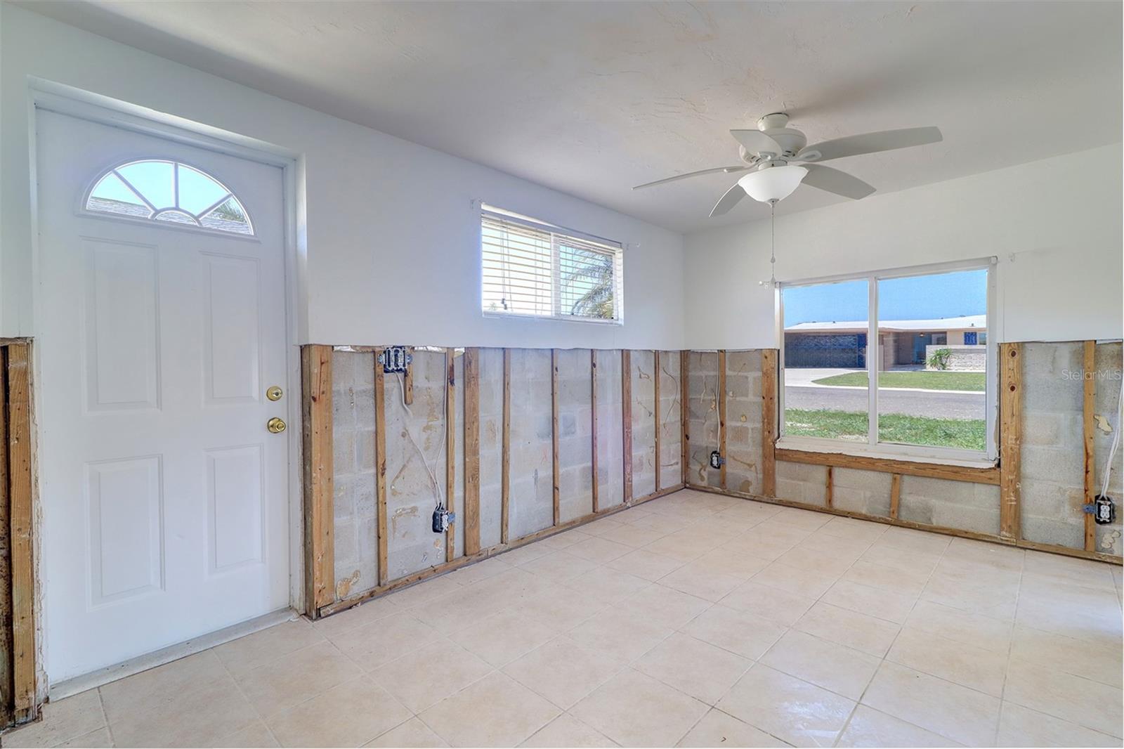 Image 16 of 28 For 763 182nd Avenue E