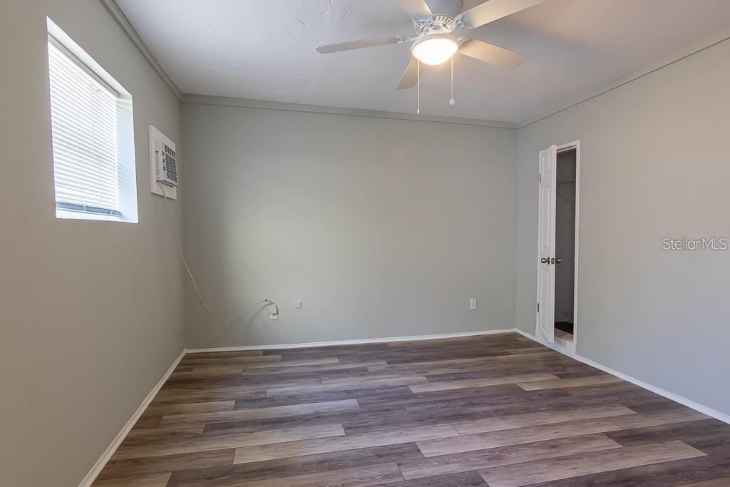 Image 4 of 5 For 1424 10th Street W
