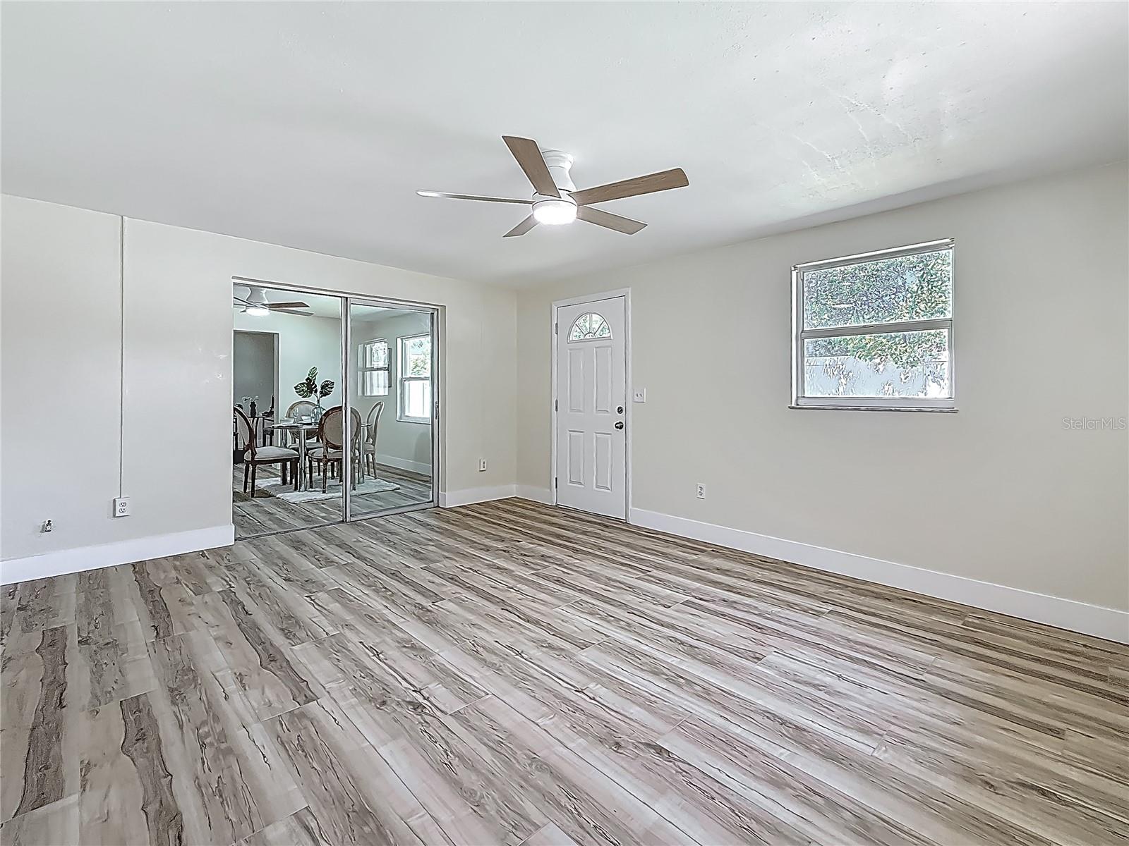 Image 33 of 78 For 1469 Hillcrest Avenue