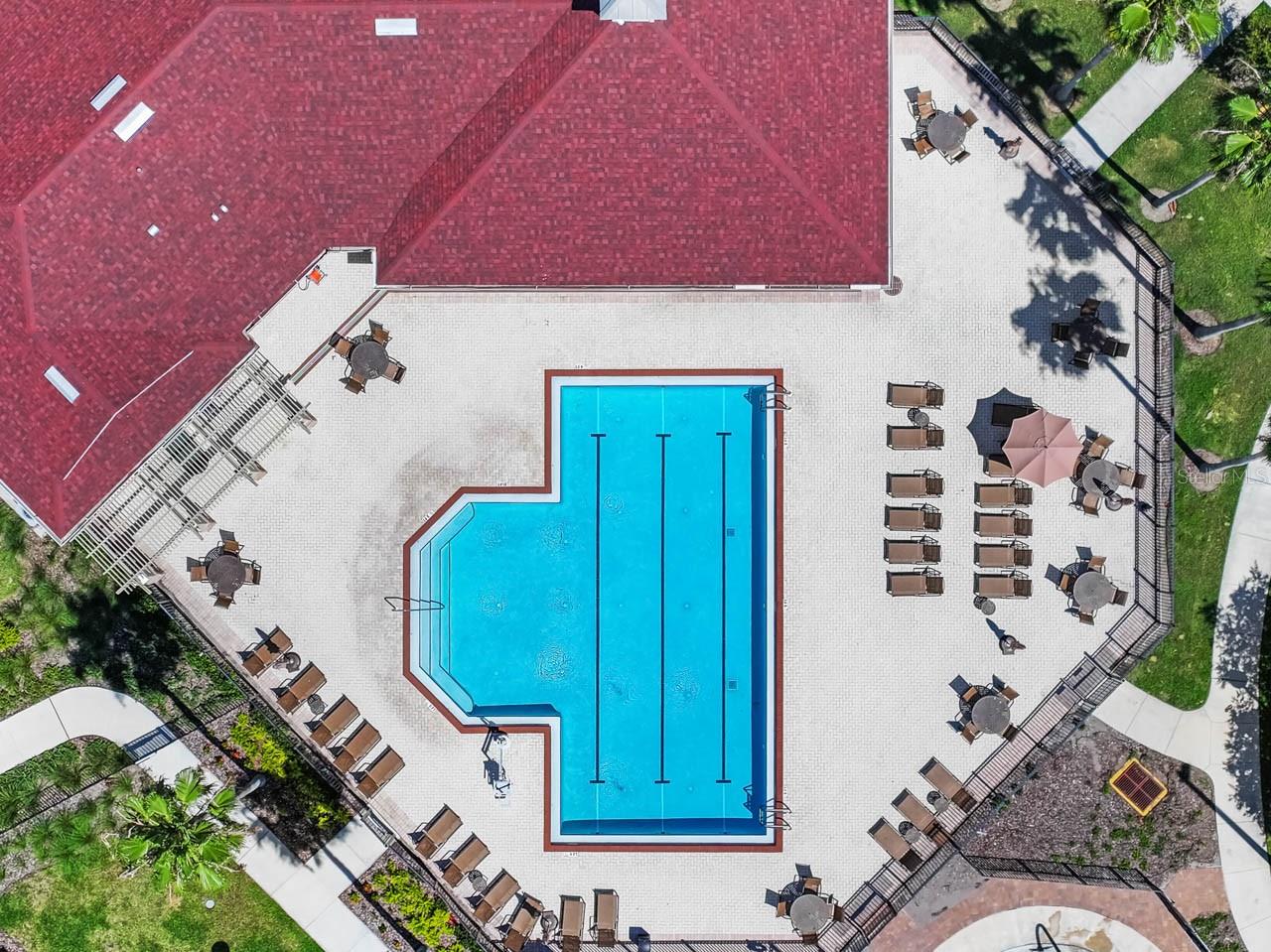 Listing photo id 63 for 7413 Surrey Wood Lane