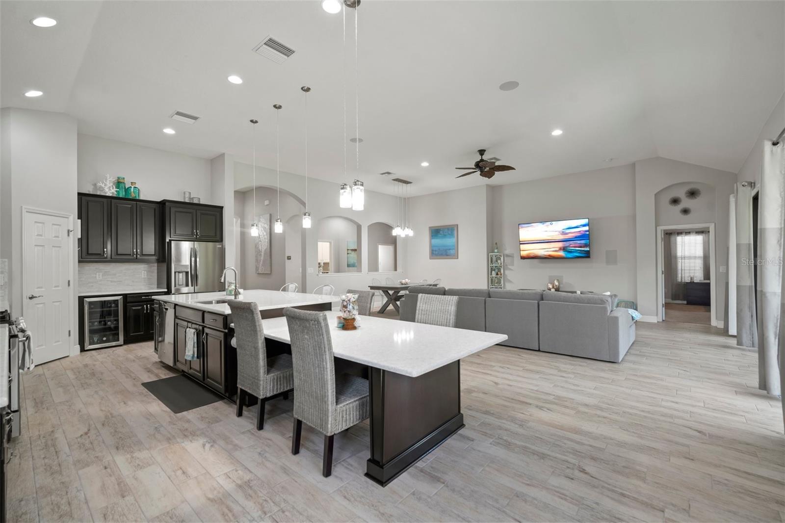 Image 17 of 100 For 6307 Salt Creek Avenue