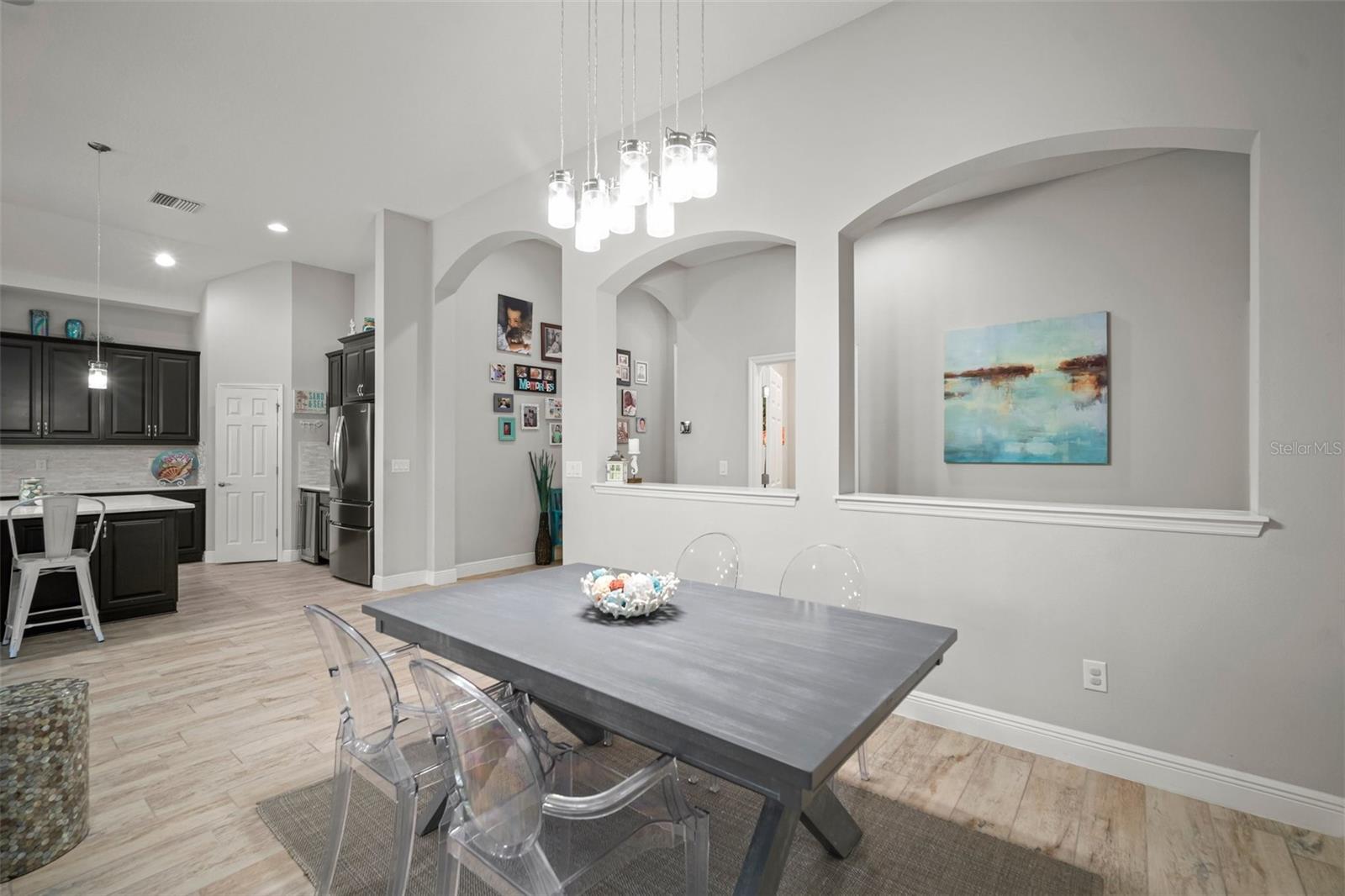 Image 23 of 100 For 6307 Salt Creek Avenue