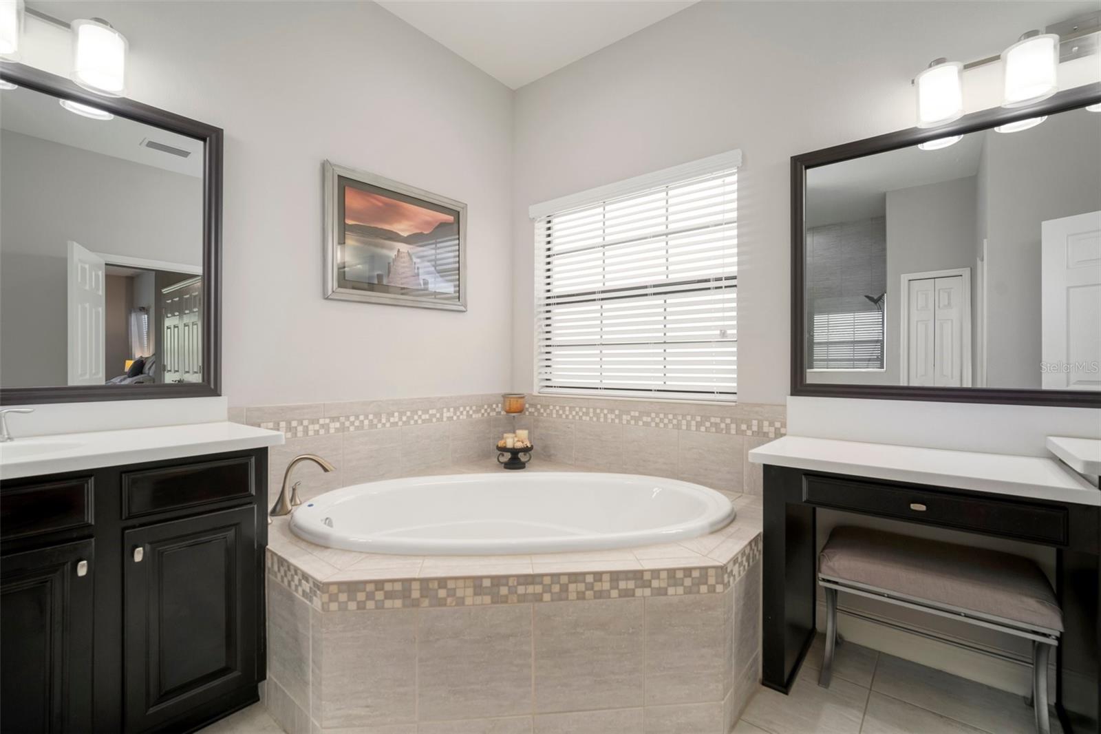 Image 35 of 100 For 6307 Salt Creek Avenue