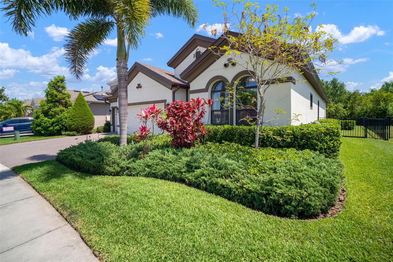 Image 4 of 100 For 6307 Salt Creek Avenue