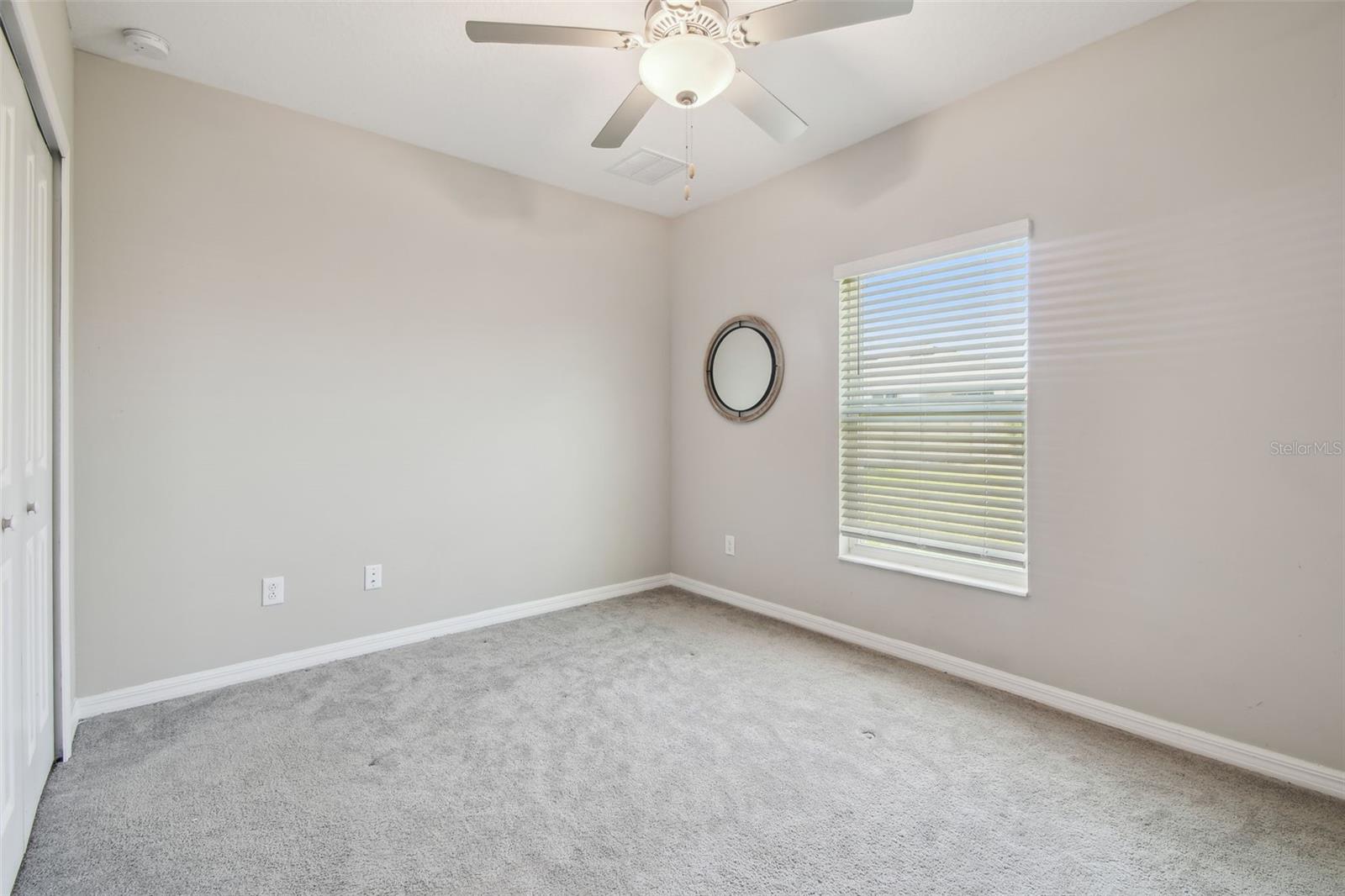 Listing photo id 11 for 31440 Barrel Wave Way
