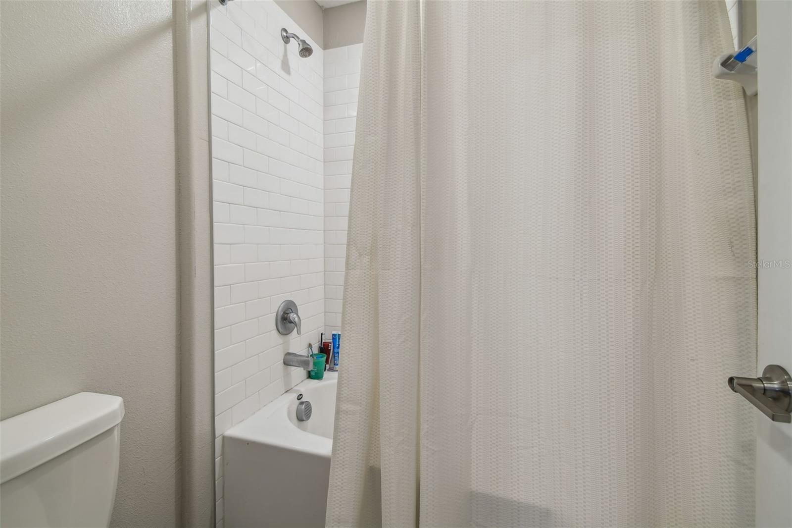Listing photo id 25 for 31440 Barrel Wave Way