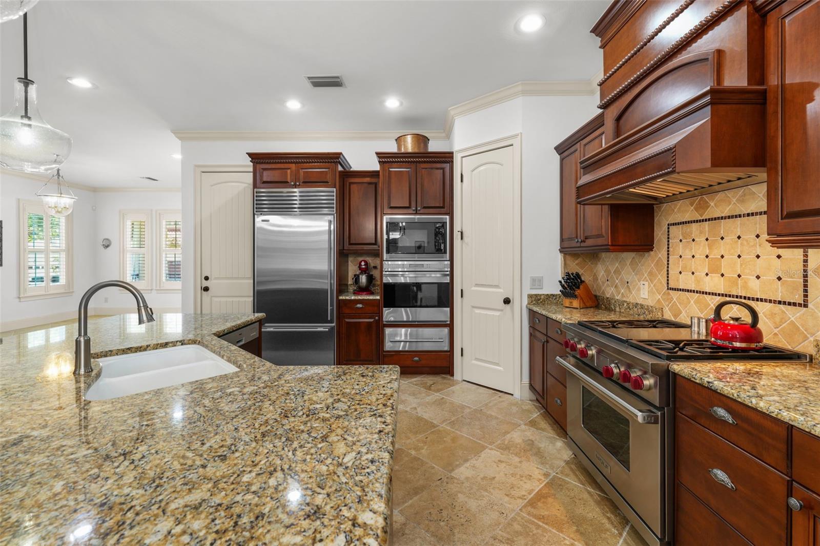 Image 12 of 85 For 108 Bermuda Avenue