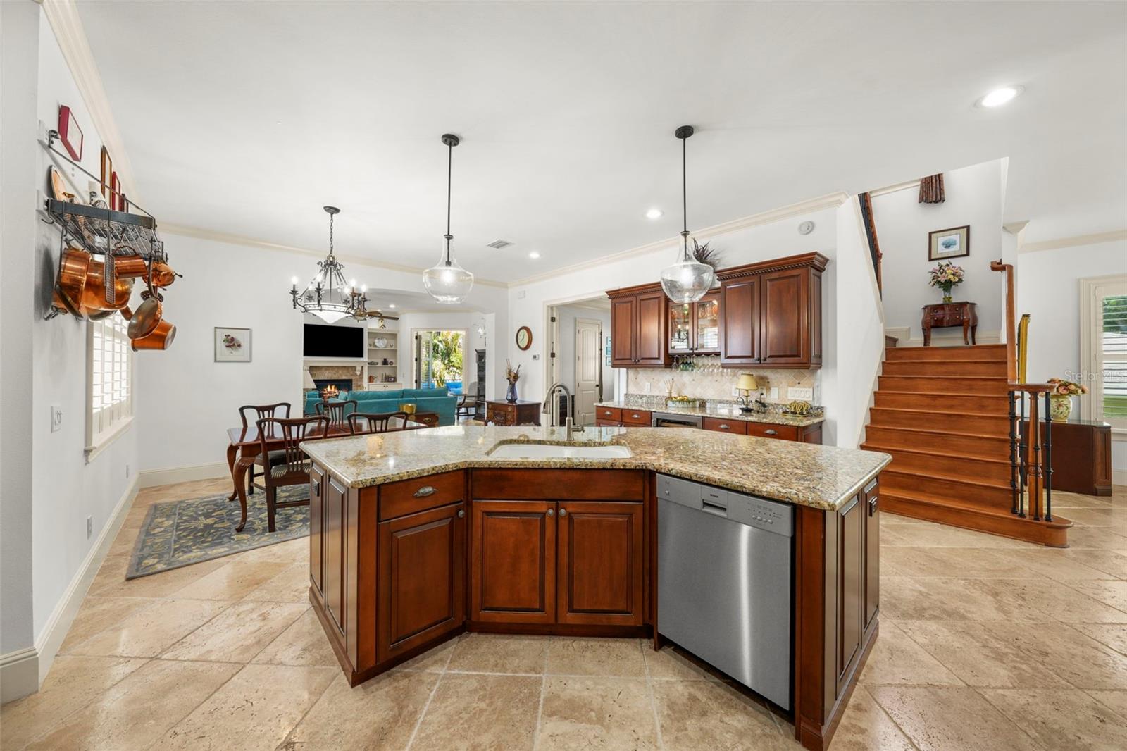 Image 13 of 85 For 108 Bermuda Avenue