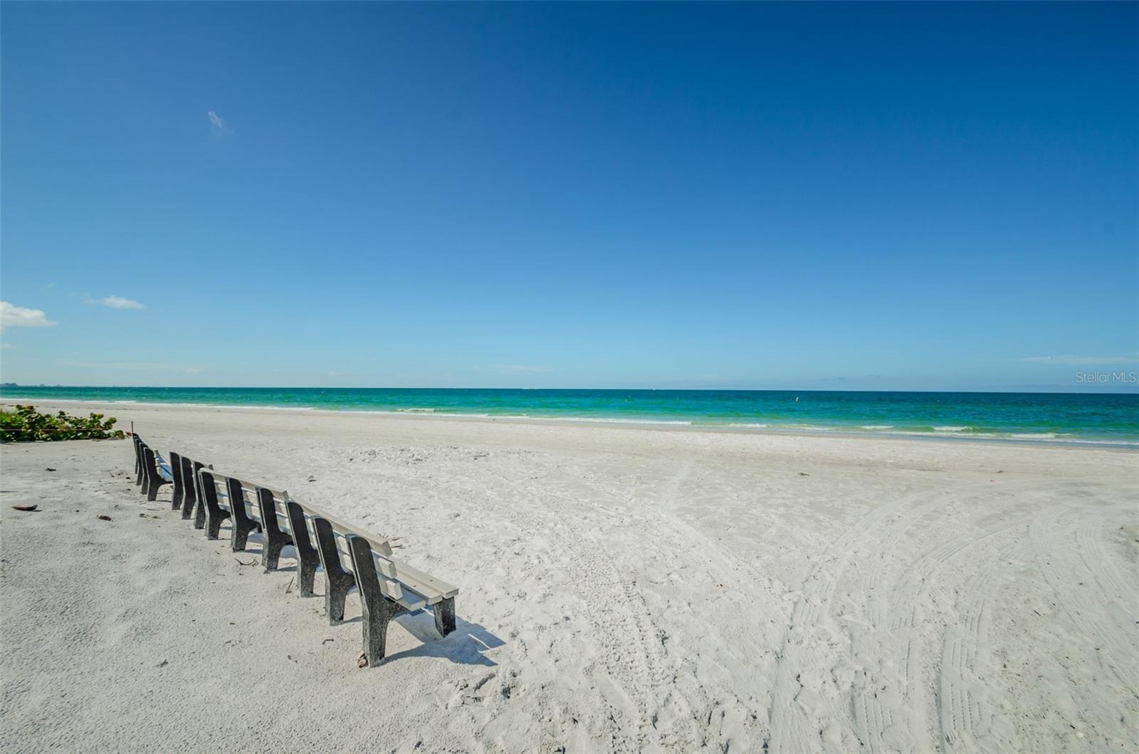 Image 42 of 43 For 18201 Gulf Boulevard 201