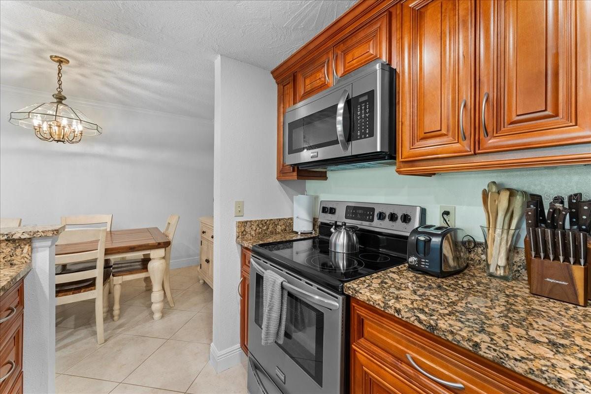 Image 16 of 46 For 36750 Us 19 N 24-104