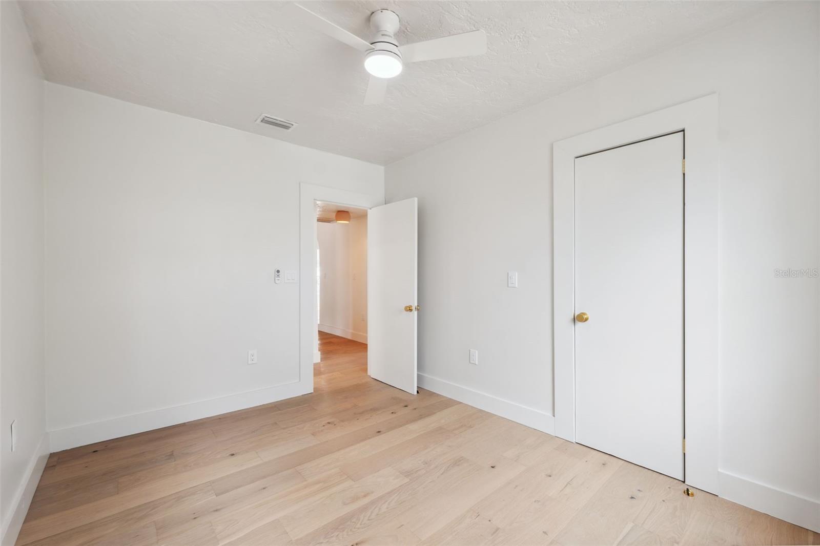 Image 22 of 49 For 108 5th Street