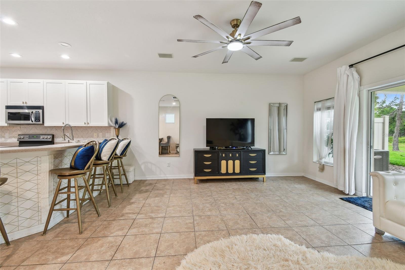 Image 11 of 56 For 11523 84th Street Circle E 106