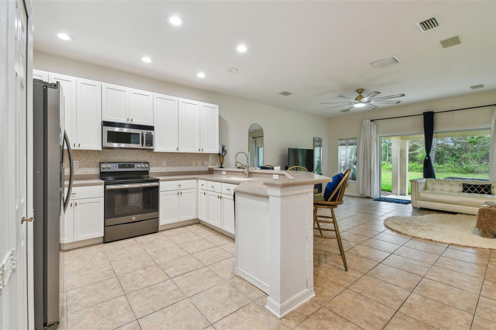 Image 3 of 56 For 11523 84th Street Circle E 106