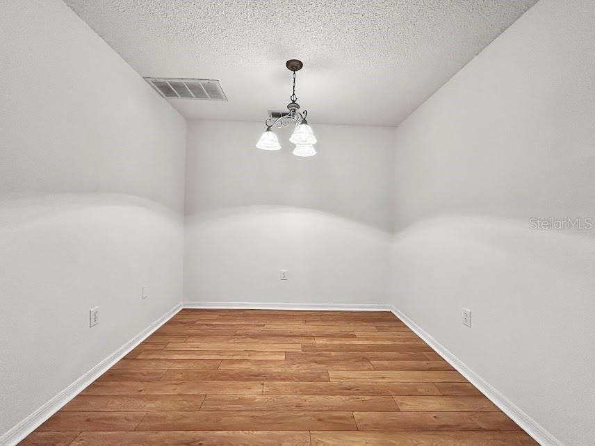 Image 15 of 29 For 1604 Azalea Landings Court