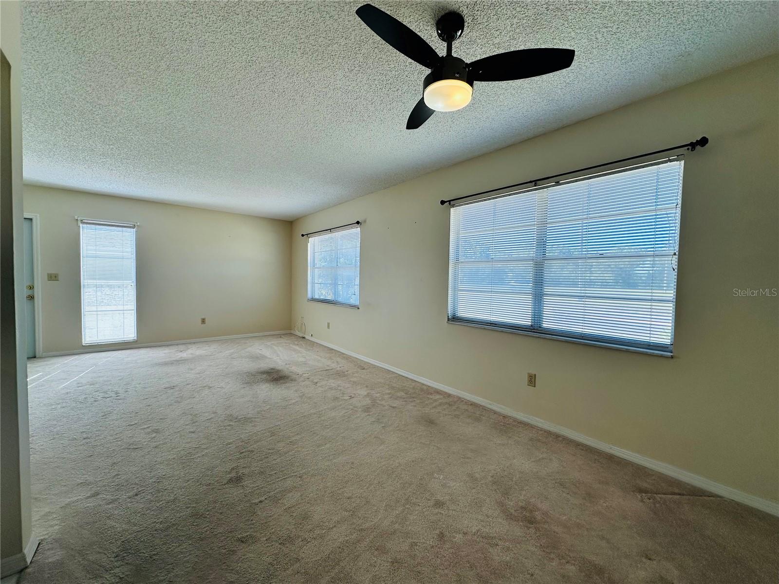 Image 5 of 18 For 203 Rickenbacker Drive