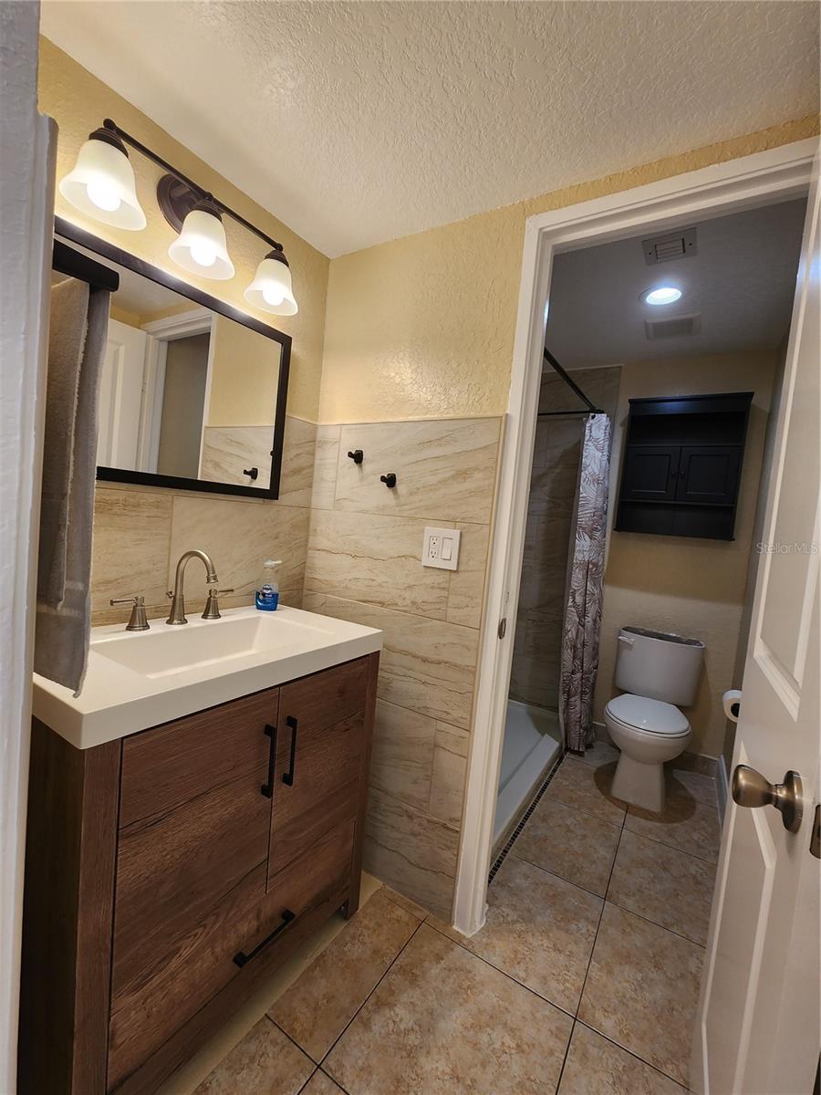 Image 16 of 24 For 379 47th Avenue N 104