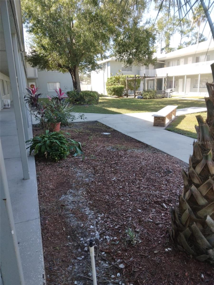 Image 3 of 24 For 379 47th Avenue N 104