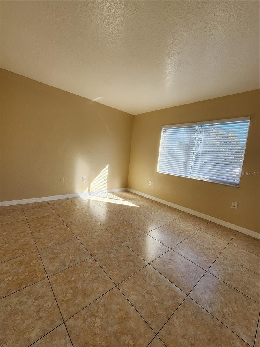 Image 6 of 24 For 379 47th Avenue N 104