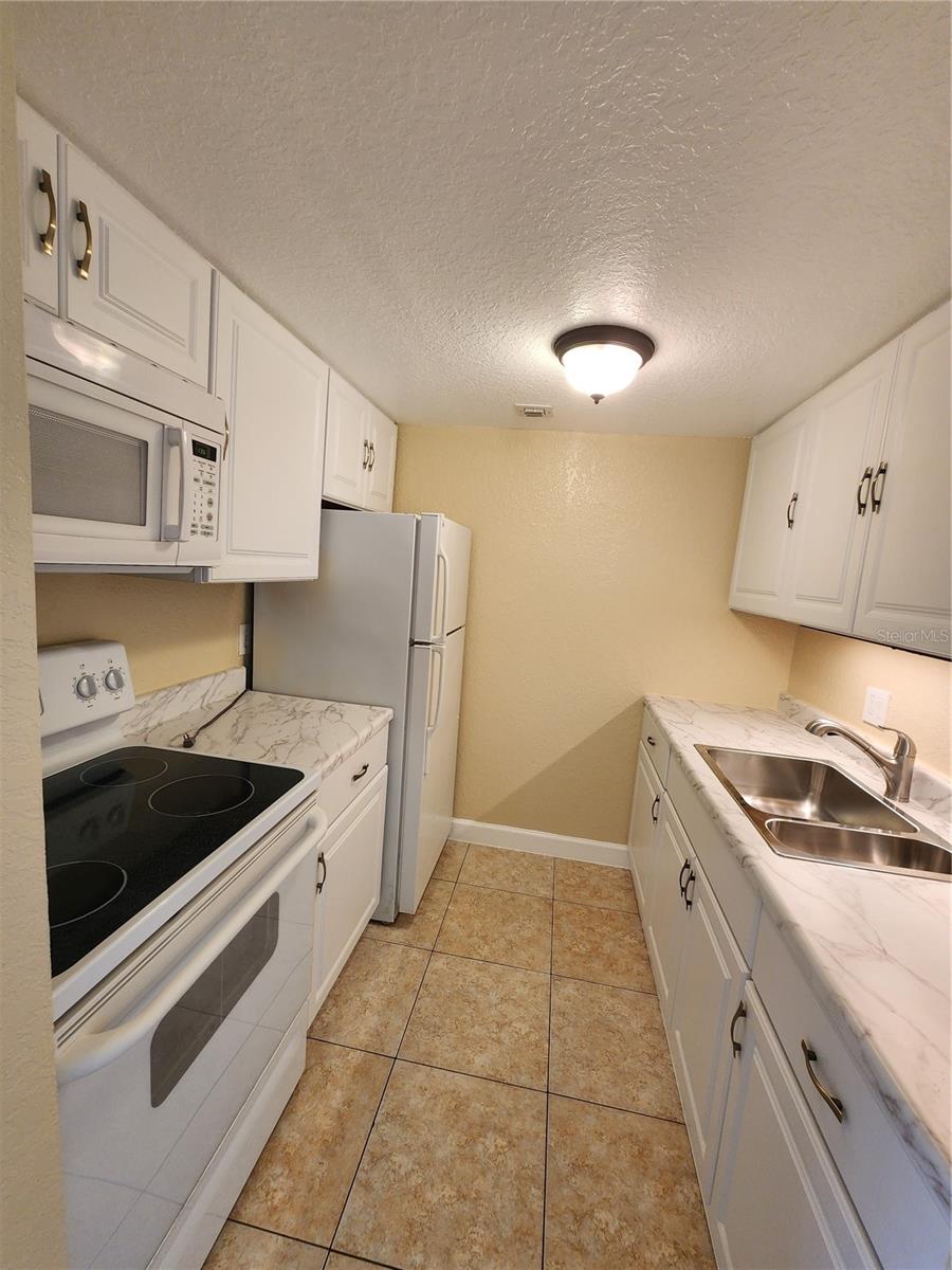 Image 9 of 24 For 379 47th Avenue N 104