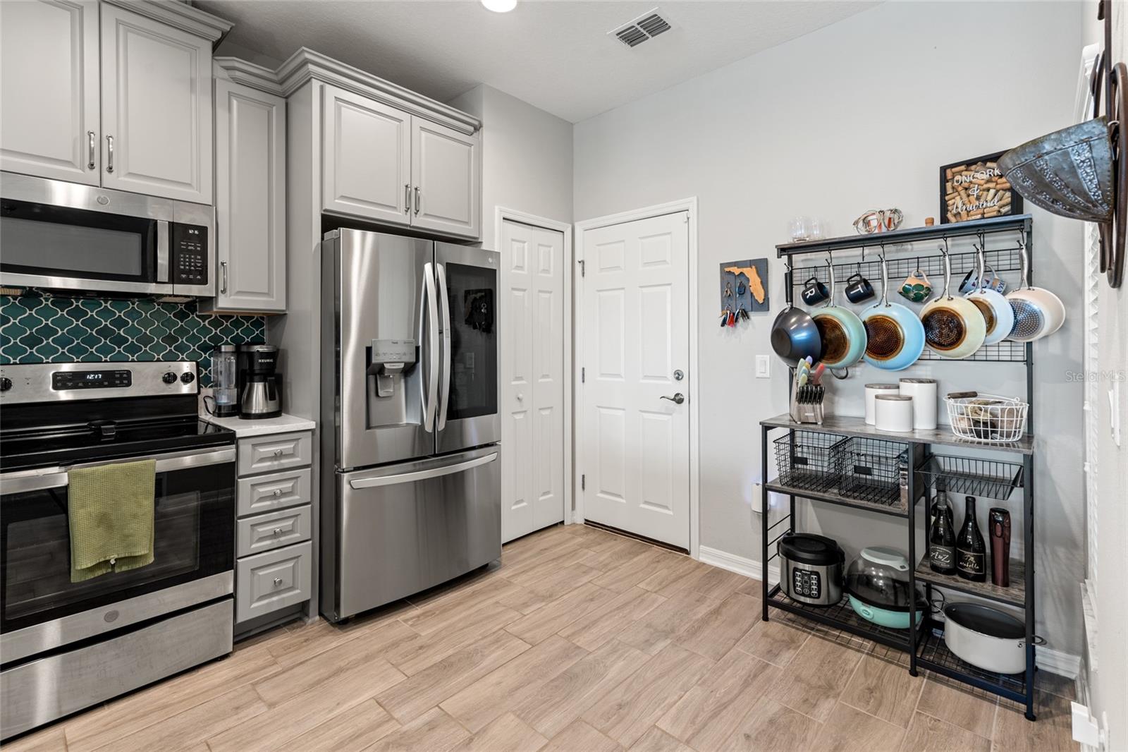 Image 7 of 42 For 29882 Southwell Lane