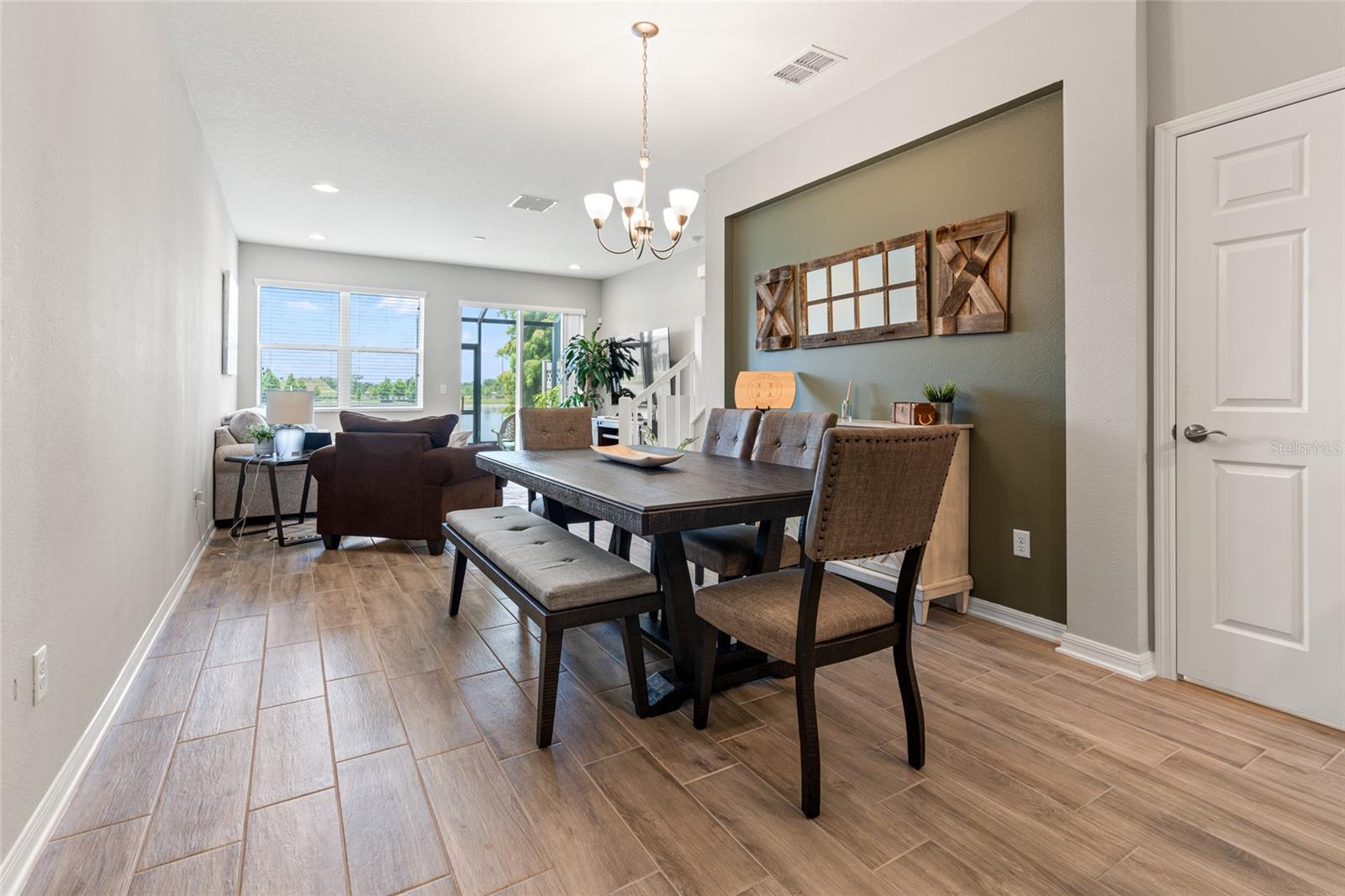 Image 9 of 42 For 29882 Southwell Lane