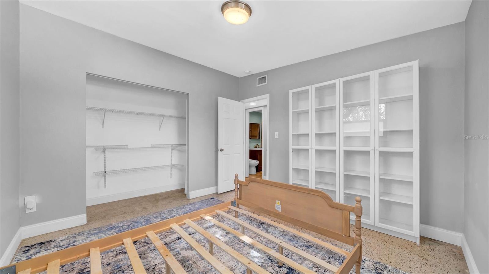 Image 14 of 30 For 5601 Cedar Street Ne