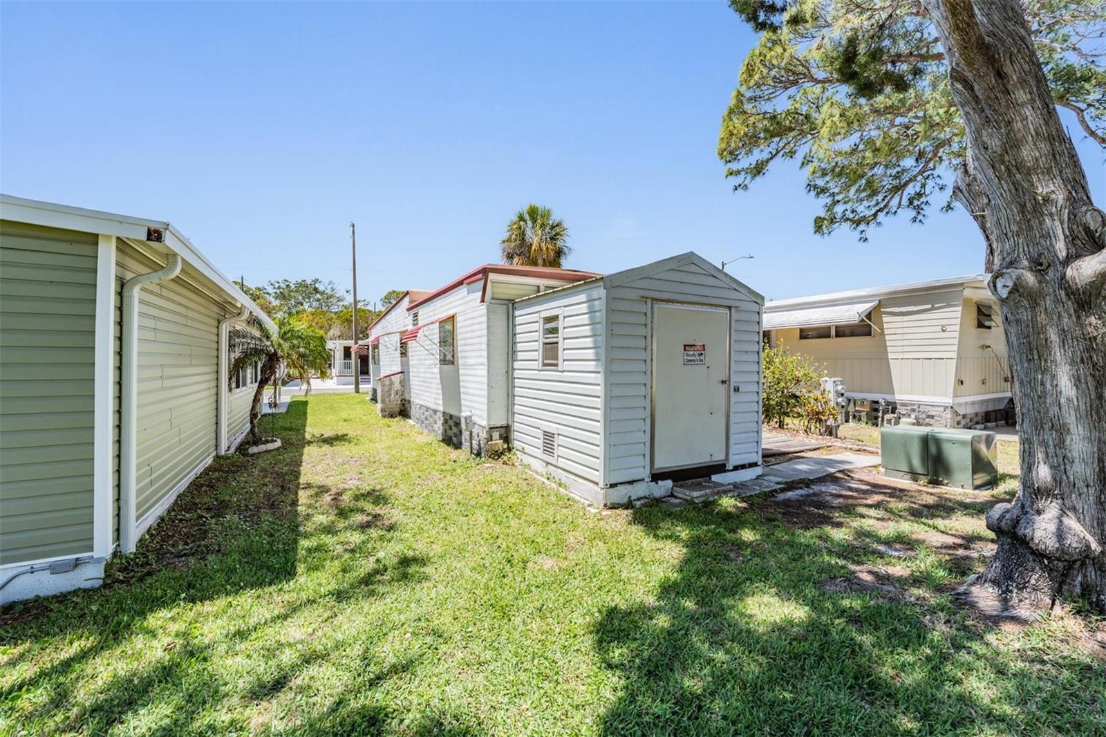 Listing photo id 20 for 605 Michigan Boulevard 44