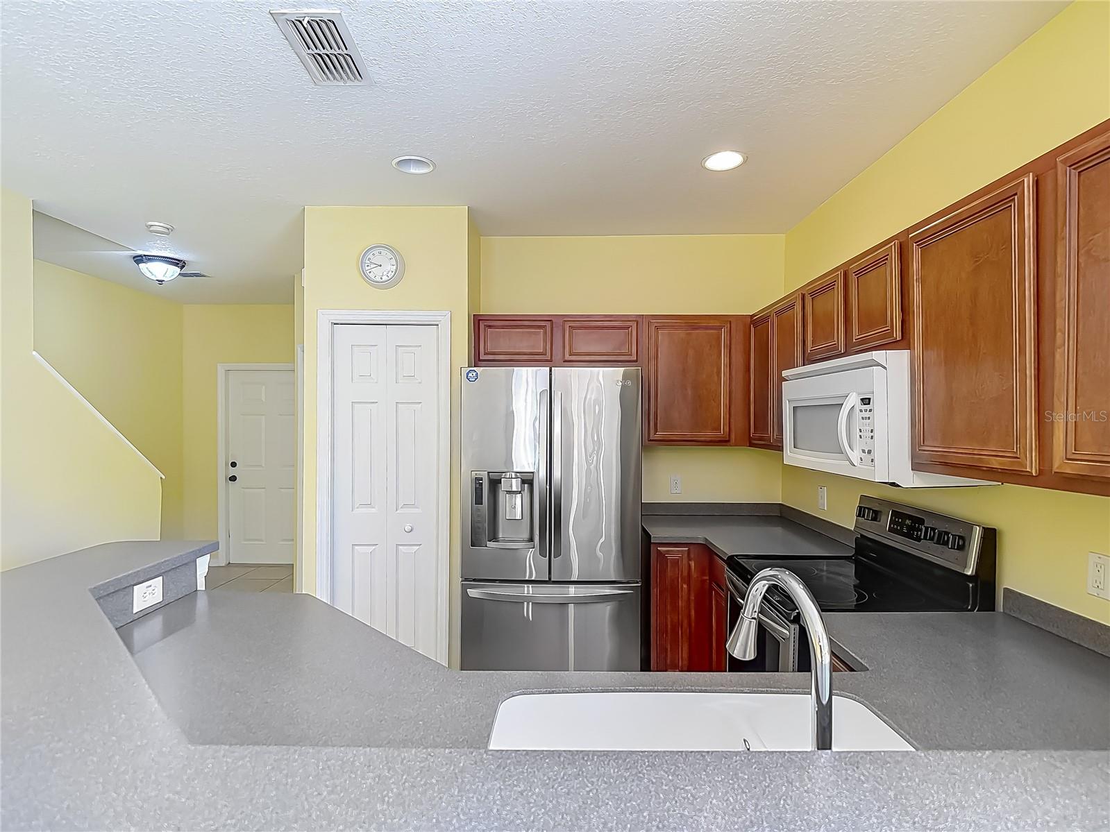 Image 13 of 57 For 20402 Needletree Drive