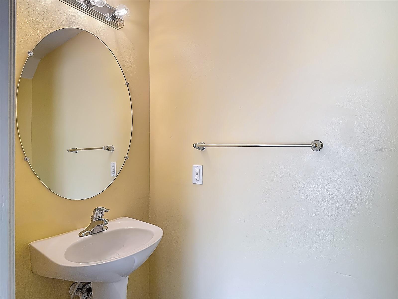 Image 21 of 57 For 20402 Needletree Drive