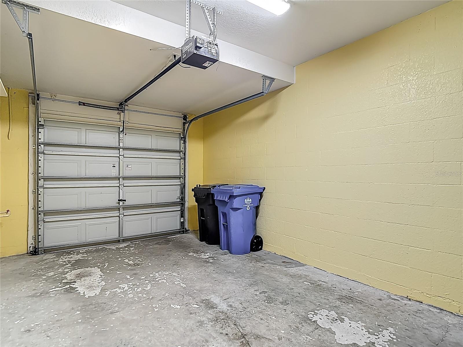 Image 42 of 57 For 20402 Needletree Drive