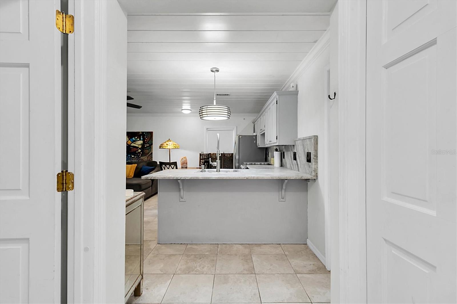 Image 25 of 48 For 9520 Indale Drive