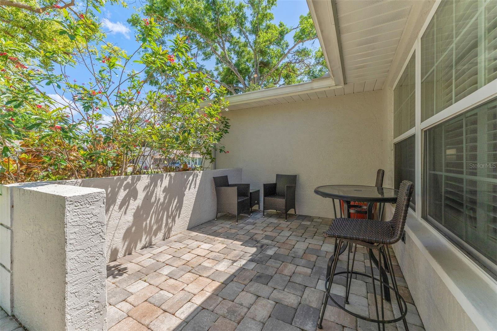 Image 3 of 46 For 25 Harbor Oaks Circle