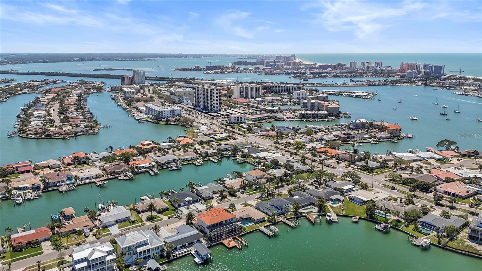Image 4 of 33 For 340 Palm Island Ne