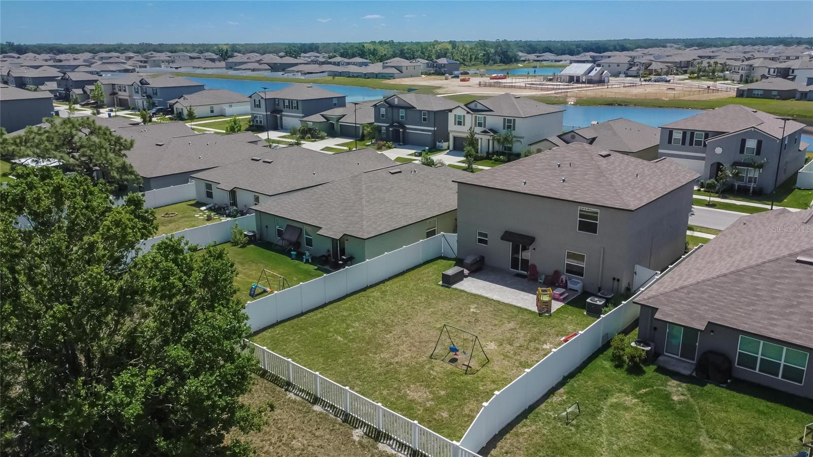 Listing photo id 51 for 13234 Great Plains Drive