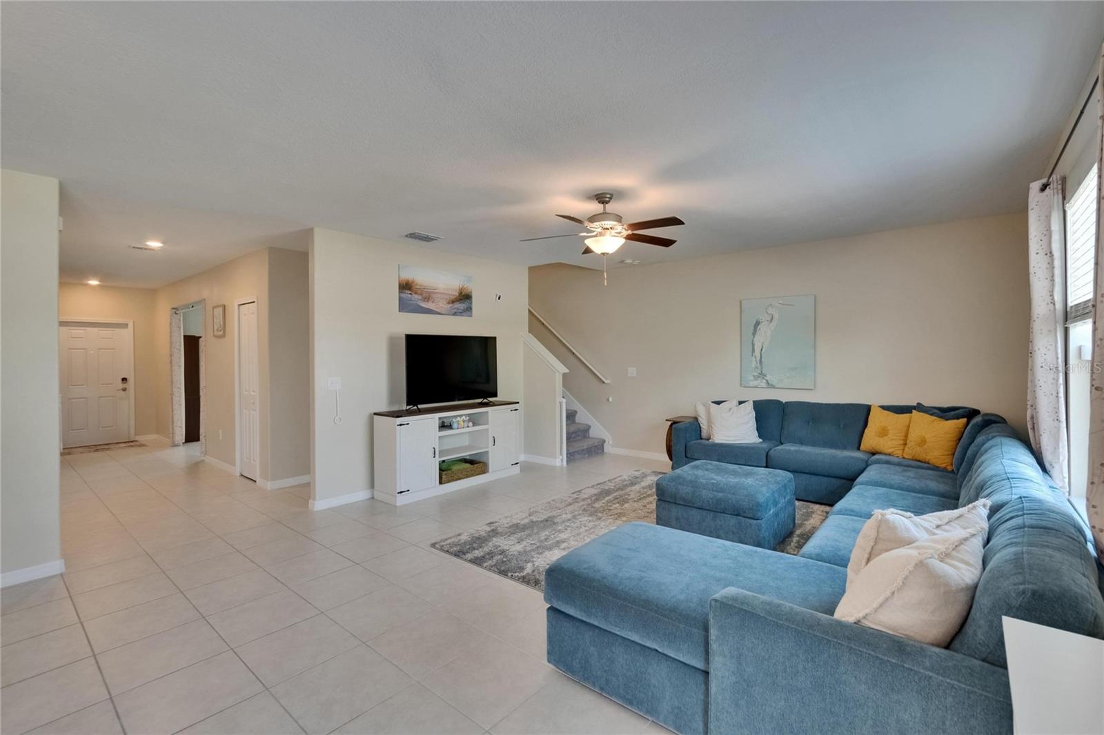 Listing photo id 4 for 13234 Great Plains Drive