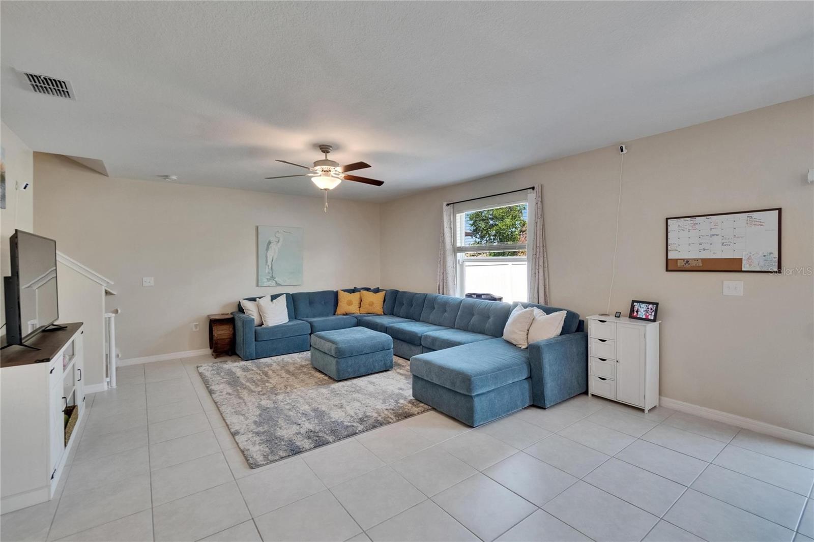 Listing photo id 5 for 13234 Great Plains Drive