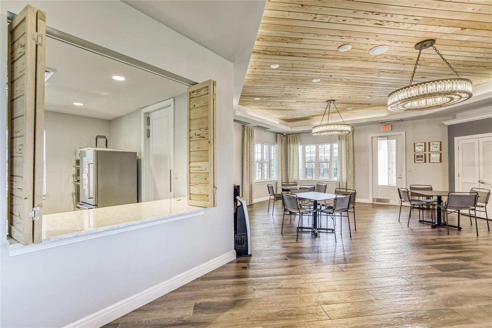 Listing photo id 76 for 13234 Great Plains Drive