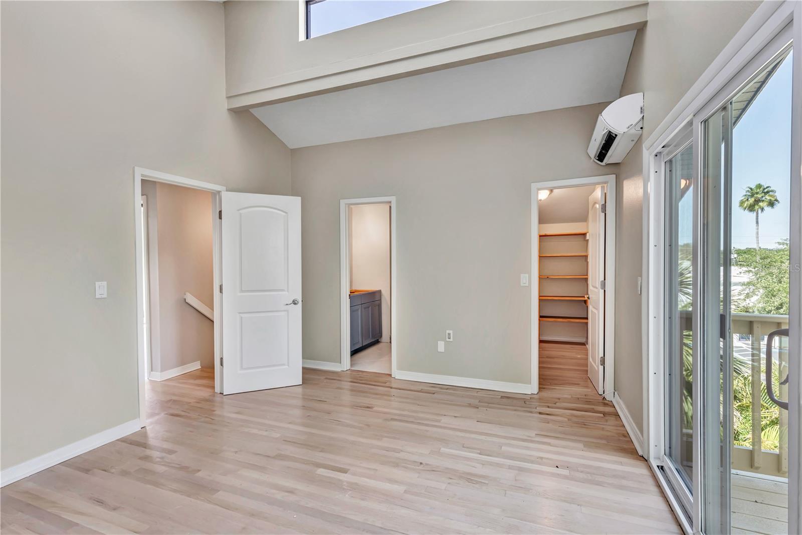 Image 13 of 34 For 304 16th Avenue N