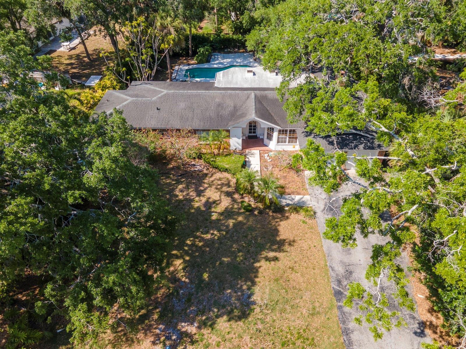 Image 6 of 7 For 4627 Browning Avenue