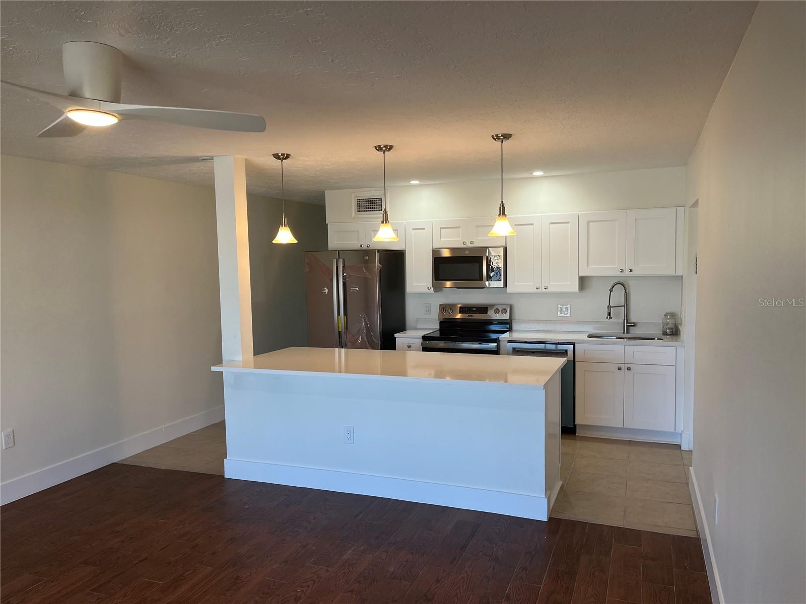 Image 3 of 13 For 240 115th Avenue 1