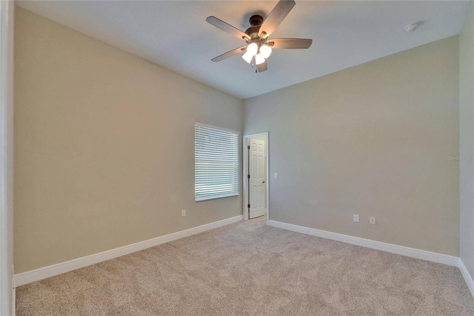 Image 42 of 70 For 607 Vintage Way